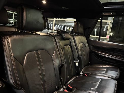 Used 2022 Ford Expedition Max Platinum image 28