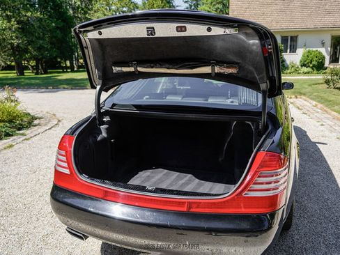 Used 2009 Maybach 62 S RWD image 93