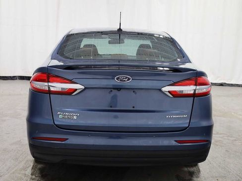 Used 2019 Ford Fusion Energi Titanium image 7