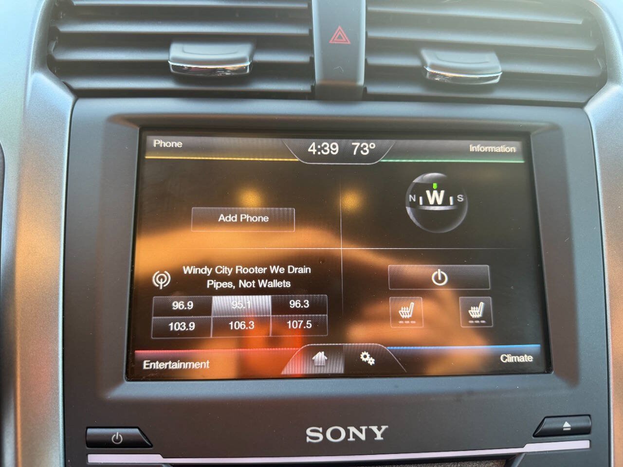 Used 2014 Ford Fusion Titanium FWD image 23