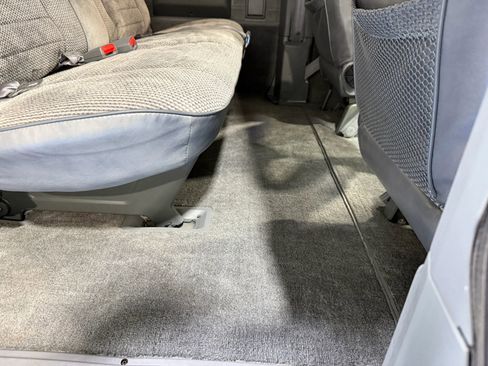 Used 1990 Chevrolet Astro LT image 37