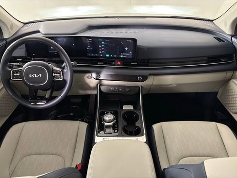 New 2026 Kia Carnival EX image 32