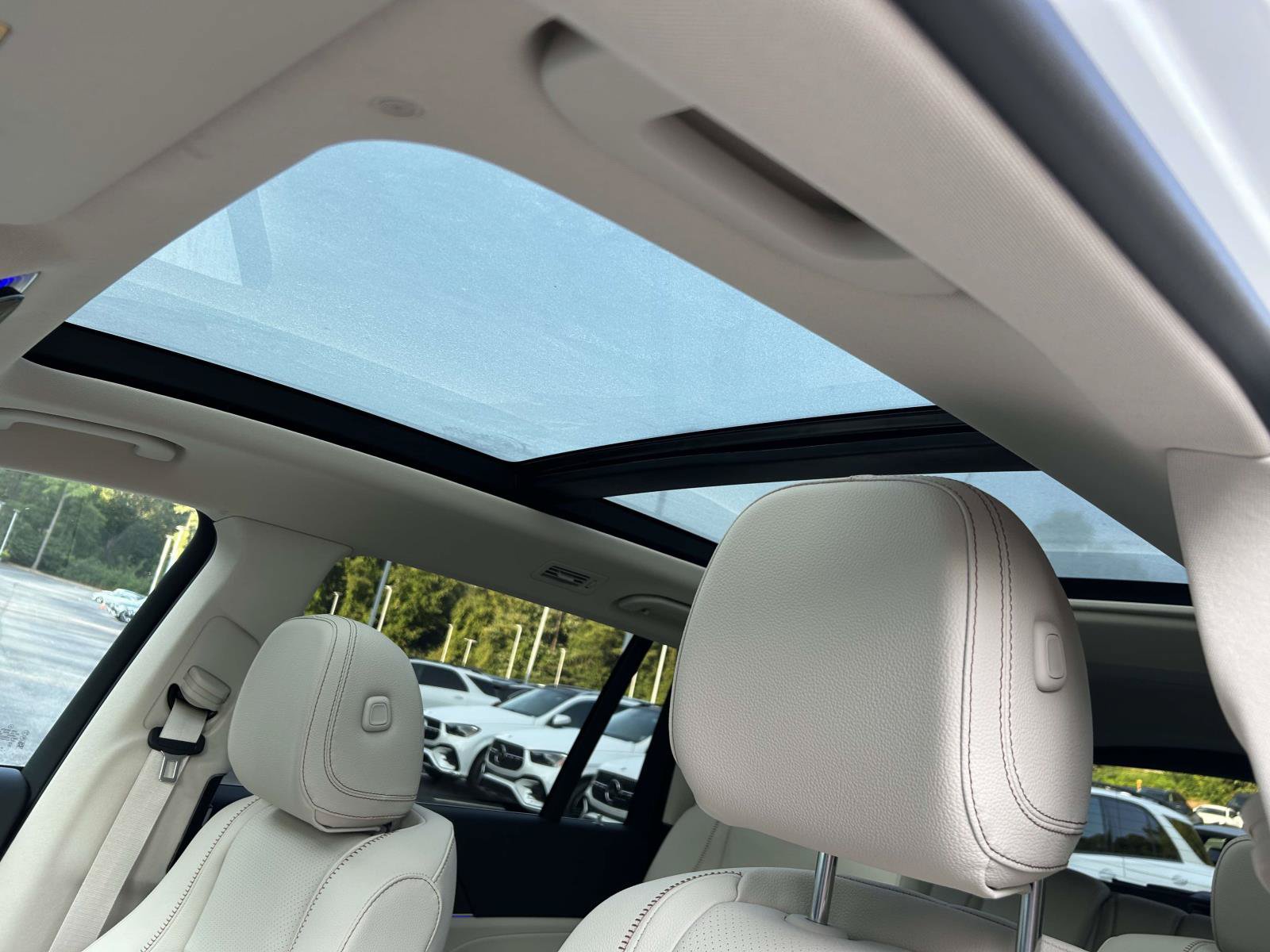 New 2027 Mercedes-Benz GLS 450 4MATIC image 23
