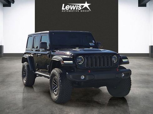 New 2026 Jeep Wrangler Unlimited Rubicon w/ Xtreme 35 Tire Package AWD/4WD image 6