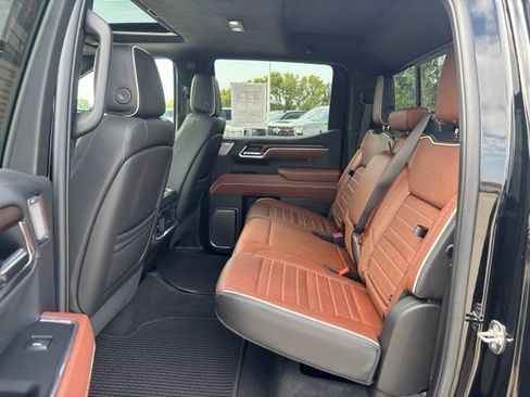 Certified 2025 GMC Sierra 1500 Denali Ultimate AWD/4WD image 21