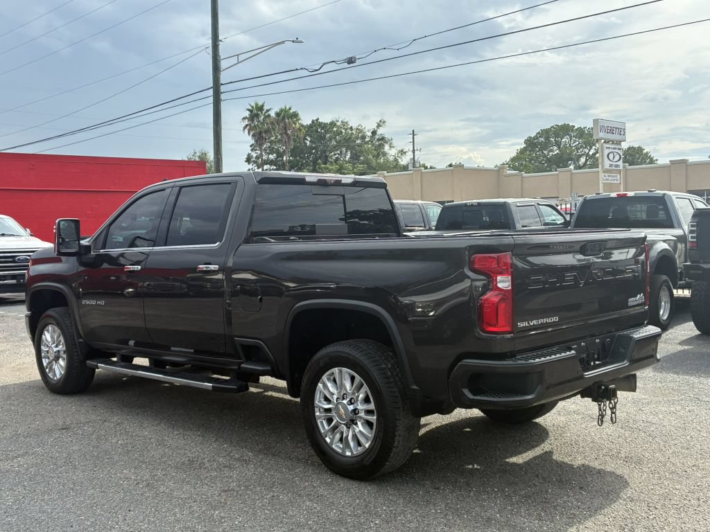 Used 2021 Chevrolet Silverado 2500 High Country AWD/4WD image 3