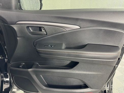 Used 2023 Honda Passport TrailSport image 26