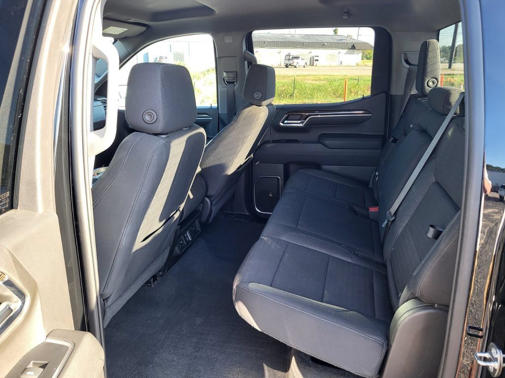 Used 2022 GMC Sierra 1500 Elevation AWD/4WD image 12