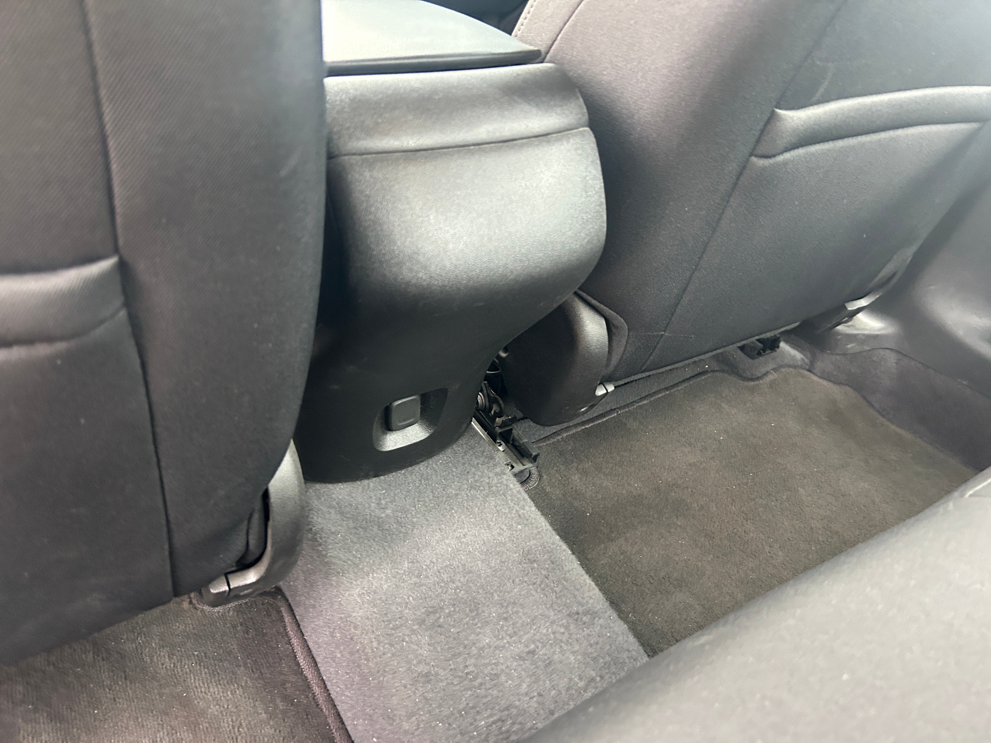 Used 2018 Chevrolet Malibu LS FWD image 30