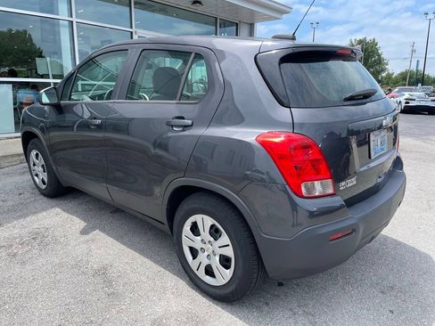 Used 2016 Chevrolet Trax LS FWD image 4