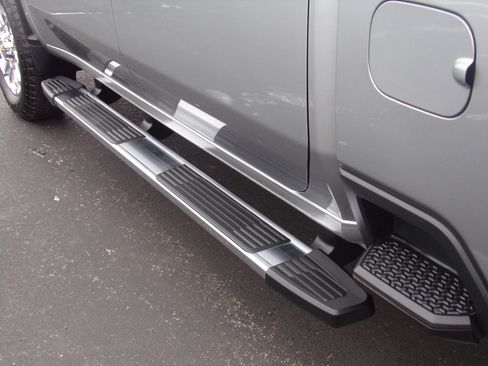 Used 2024 Chevrolet Silverado 3500 LTZ w/ LTZ Premium Package image 14