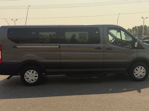 Used 2024 Ford Transit 350 XLT RWD image 9