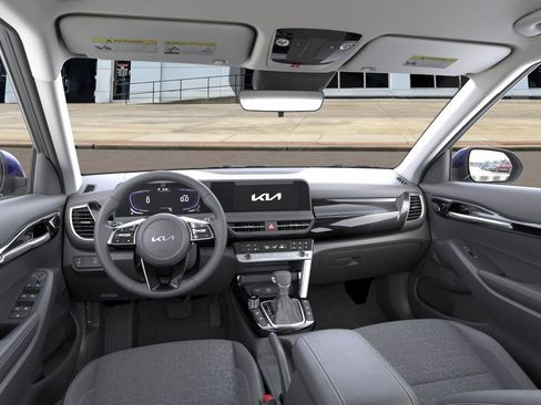 New 2026 Kia Seltos S AWD/4WD image 17