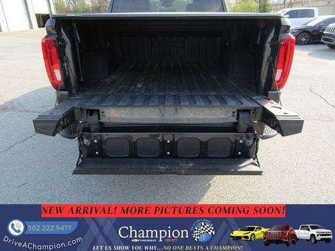 Certified 2024 GMC Sierra 1500 SLT w/ SLT Premium Package image 7