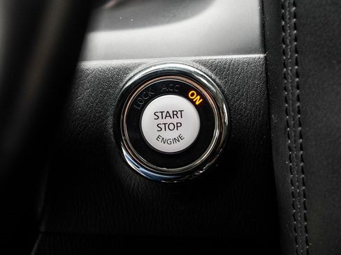 Used 2024 Nissan Armada SL image 20