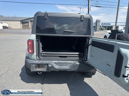 Used 2023 Ford Bronco Outer Banks AWD/4WD image 17