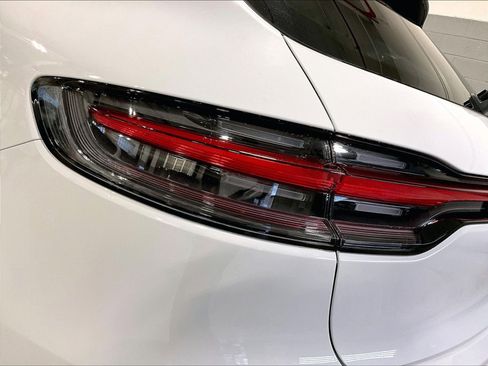 New 2026 Porsche Macan S image 25