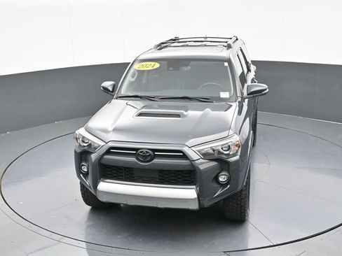 Used 2024 Toyota 4Runner TRD Off-Road Premium w/ Moonroof Package AWD/4WD image 67