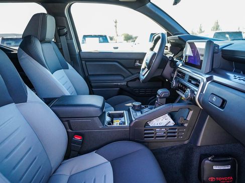 New 2025 Toyota Tacoma TRD Off-Road image 21