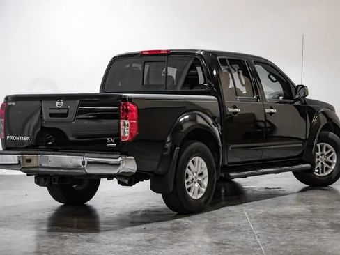 Used 2019 Nissan Frontier SV RWD image 12