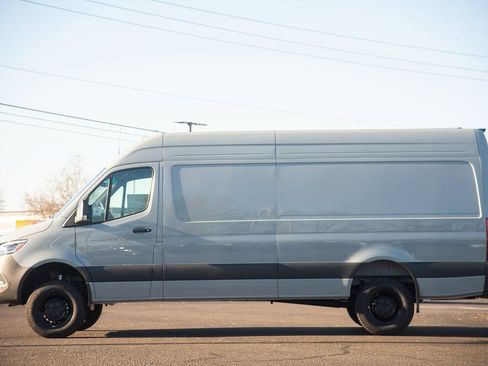New 2025 Mercedes-Benz Sprinter 2500 image 5