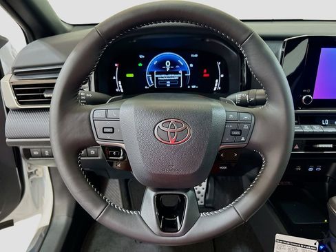New 2026 Toyota Camry SE FWD image 12