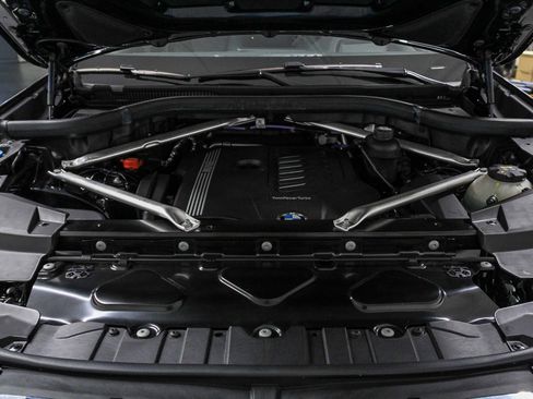 Certified 2023 BMW X5 xDrive40i w/ M Sport Package image 27