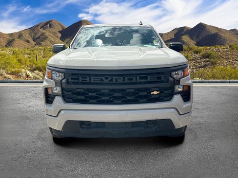 Used 2026 Chevrolet Silverado 1500 Custom AWD/4WD image 3