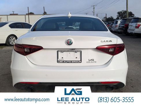 Used 2020 Alfa Romeo Giulia w/ Nero Edizione image 4