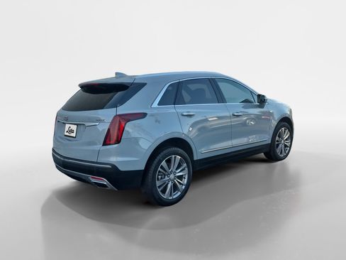 Used 2024 Cadillac XT5 Premium Luxury image 4
