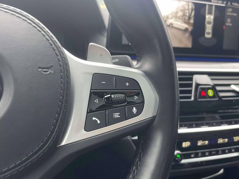 Used 2023 BMW M550i xDrive w/ Executive Package image 23