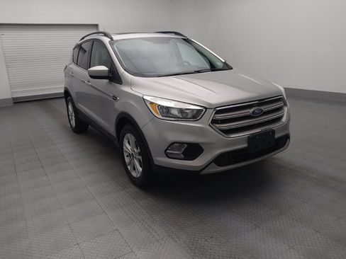 Used 2018 Ford Escape SE image 13