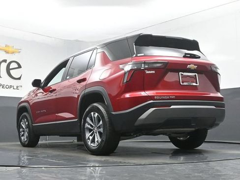 Certified 2026 Chevrolet Equinox LT w/ Convenience Package II AWD/4WD image 5