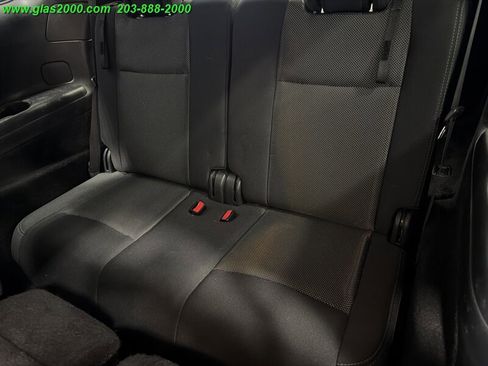 Used 2019 Nissan Pathfinder SV AWD/4WD image 30