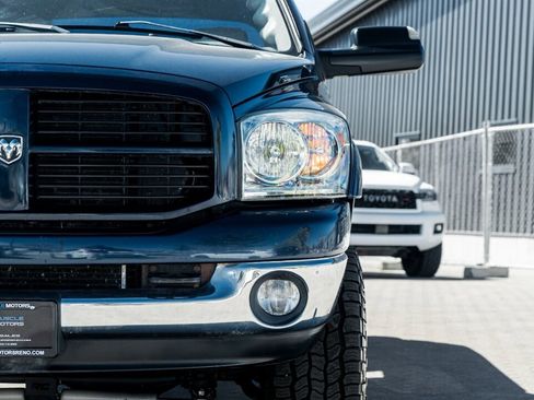 Used 2006 Dodge Ram 2500 Truck SLT image 8