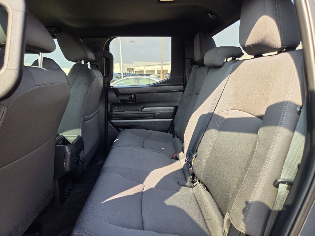 Used 2024 Toyota Tacoma SR RWD image 27