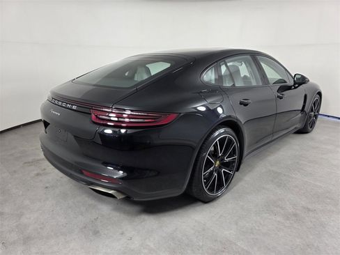 Used 2019 Porsche Panamera 4 image 4