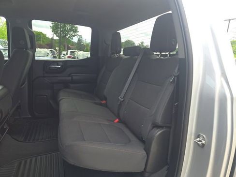 Used 2022 Chevrolet Silverado 1500 Custom AWD/4WD image 21