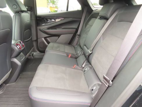 Used 2025 Chevrolet Blazer EV RS AWD/4WD image 34
