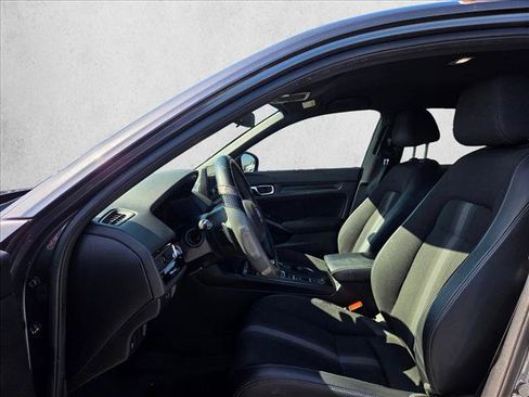 Used 2022 Honda Civic Sport image 10