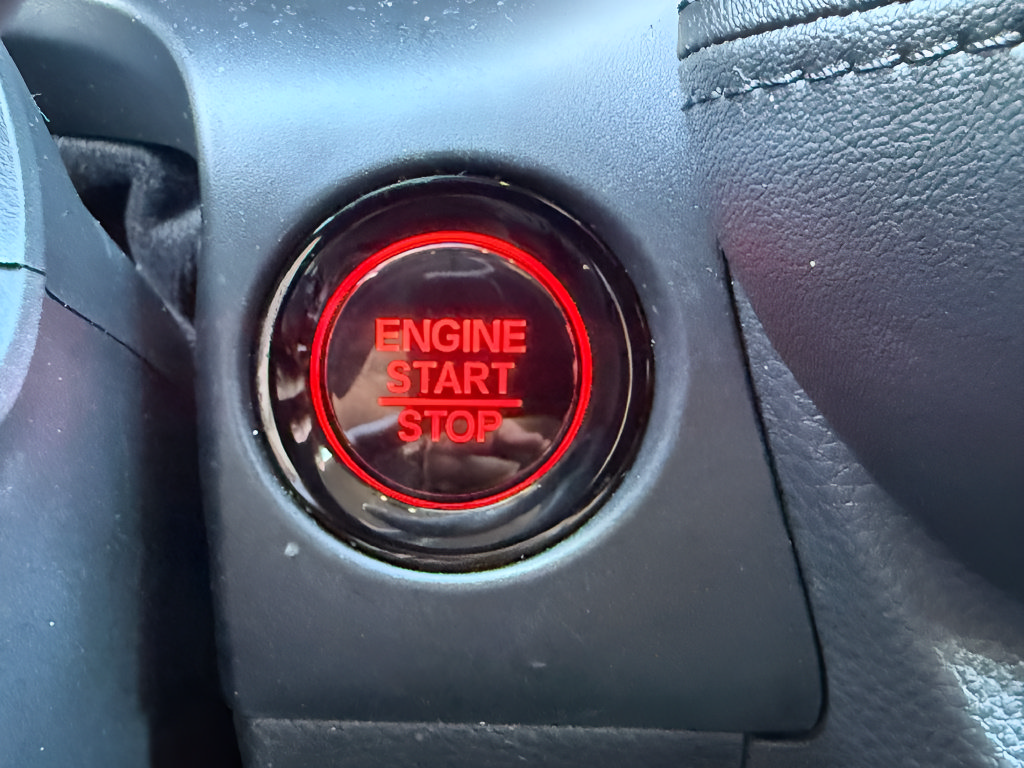 Used 2024 Honda HR-V LX image 26
