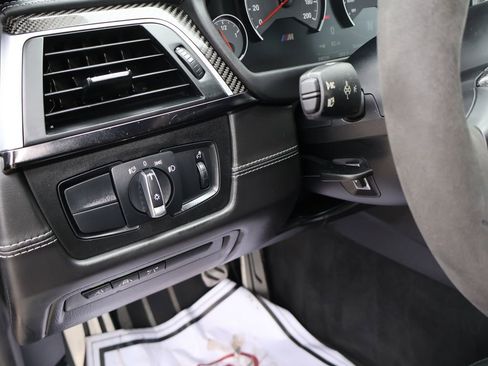 Used 2017 BMW M3 image 34