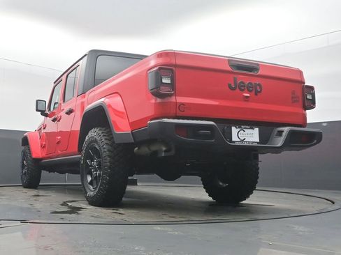 Used 2024 Jeep Gladiator Sport image 49
