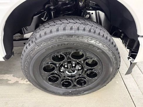 New 2026 Ford F350 Lariat w/ Black Appearance Package image 5