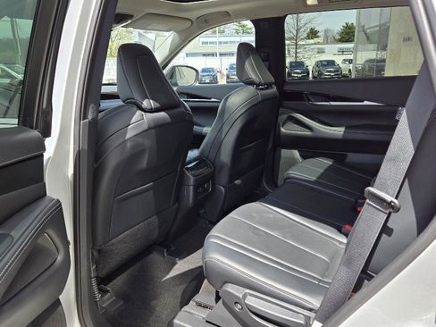 Certified 2023 INFINITI QX60 Pure image 22