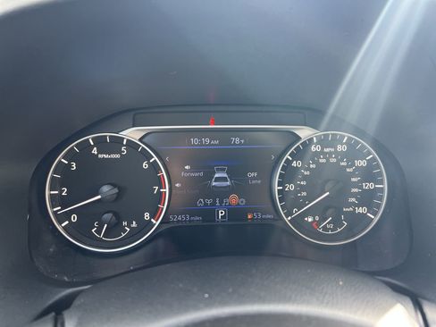 Used 2024 Nissan Altima 2.5 SV image 21