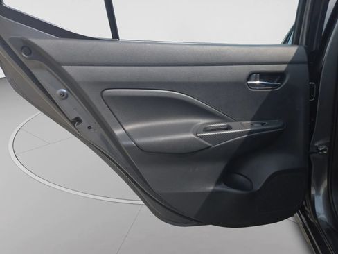 Used 2025 Nissan Versa SV FWD image 24