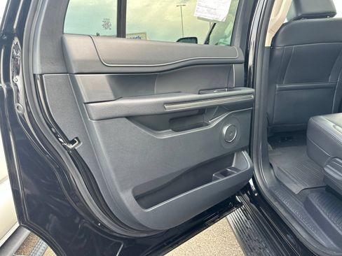 Used 2024 Ford Expedition Max XLT AWD/4WD image 29