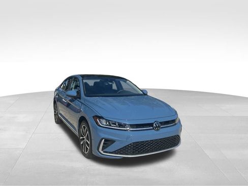 New 2026 Volkswagen Jetta SE image 2