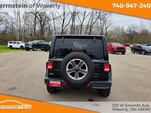 Used 2021 Jeep Wrangler Unlimited Sahara w/ Uconnect 4C Nav & Sound Group image 29
